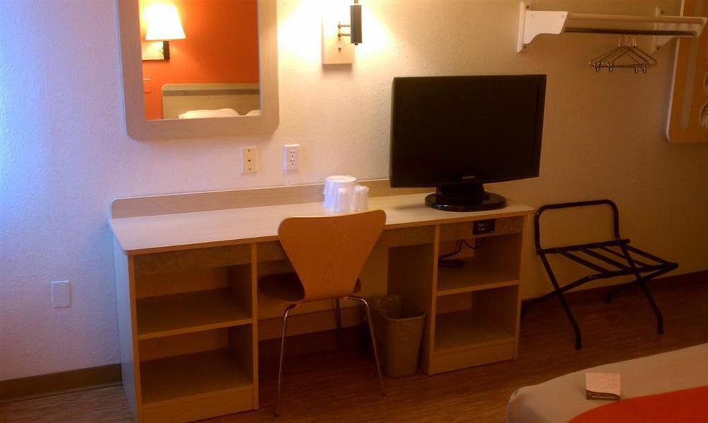 Motel 6-Council Bluffs, Ia - Omaha East Стая снимка